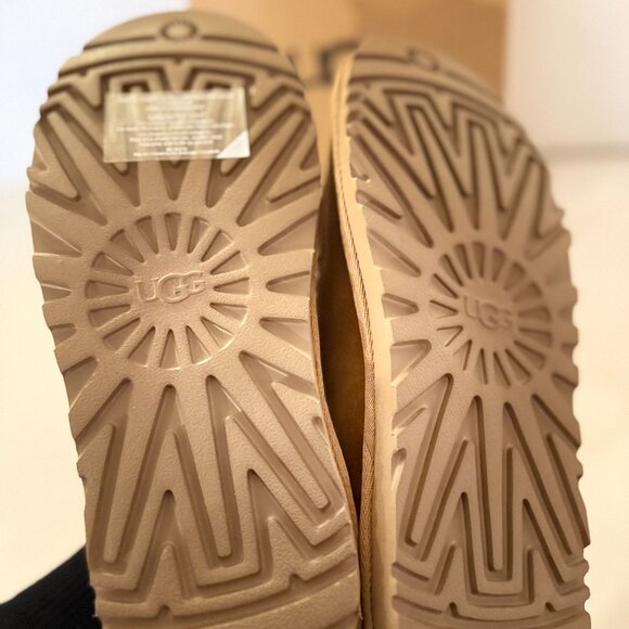 NIB UGGS UGG AUSTRALIA LORIA PULL ON SLIPPERS SHOES SIZE 9 CHESTNUT - Picture 7 of 9